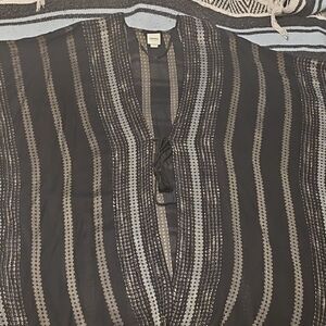 Sonoma Monochrome Knit Apparel